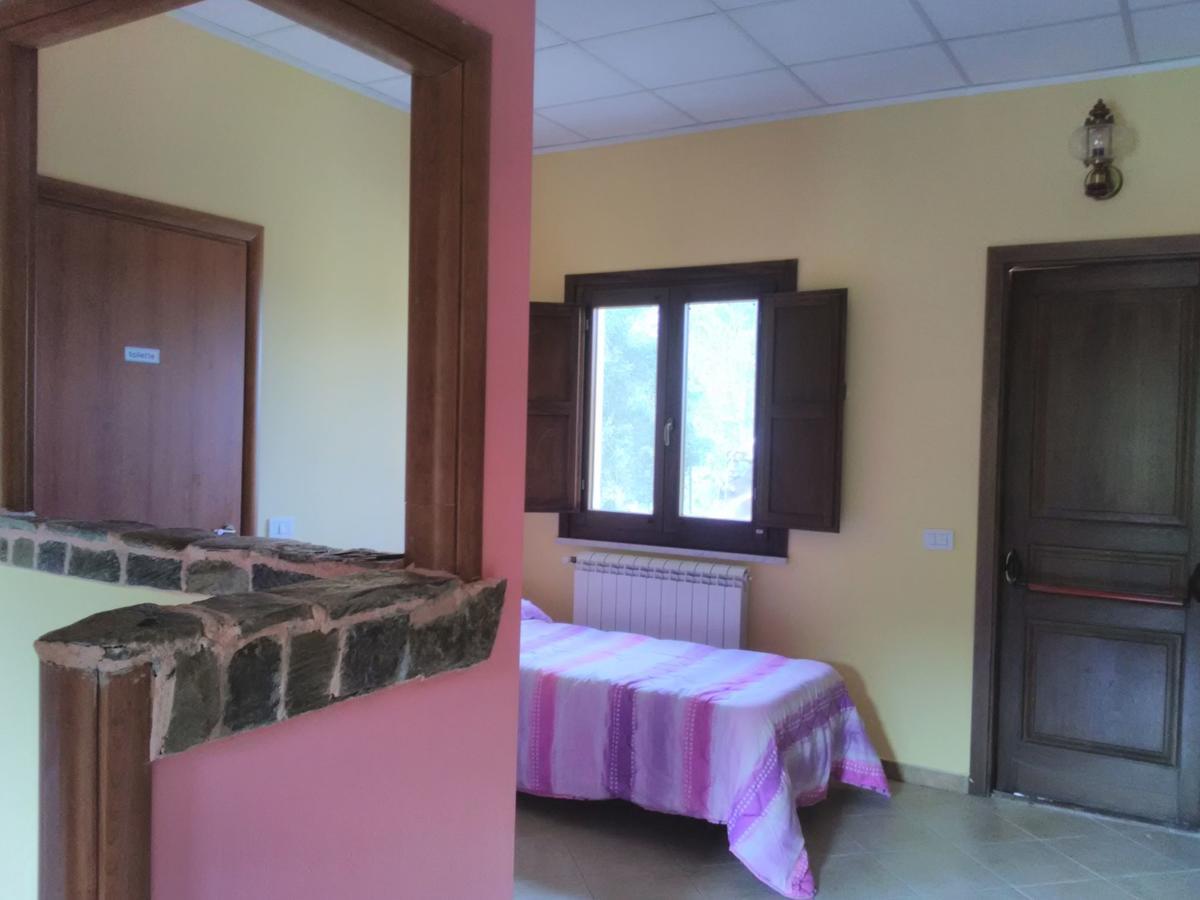 Villaggio Dei Balocchi Castelbuono  Habitación foto